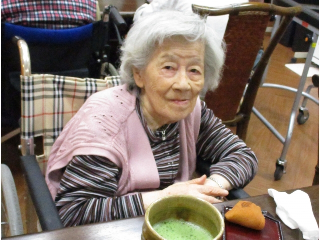 ④三河名物　三角巻き△