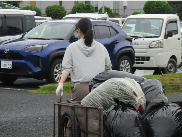なんと！靴はローファー！