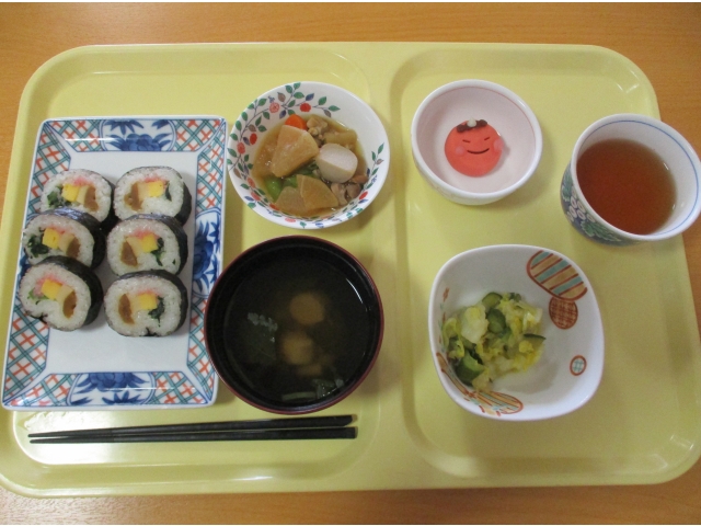 恵方巻と鬼のねりきり🍽