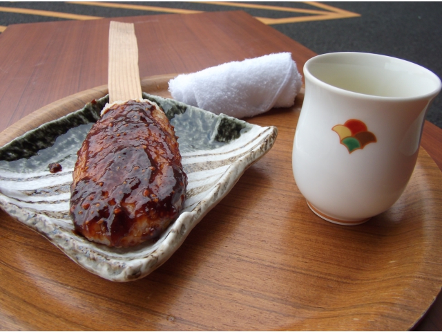 焼き立て五平餅いただきます！