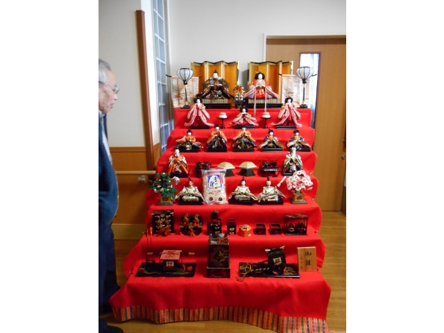 「これは何の花？「橘と桜だよ」