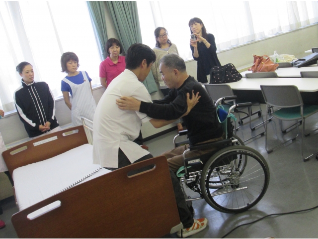 利用者様に御協力して頂きました