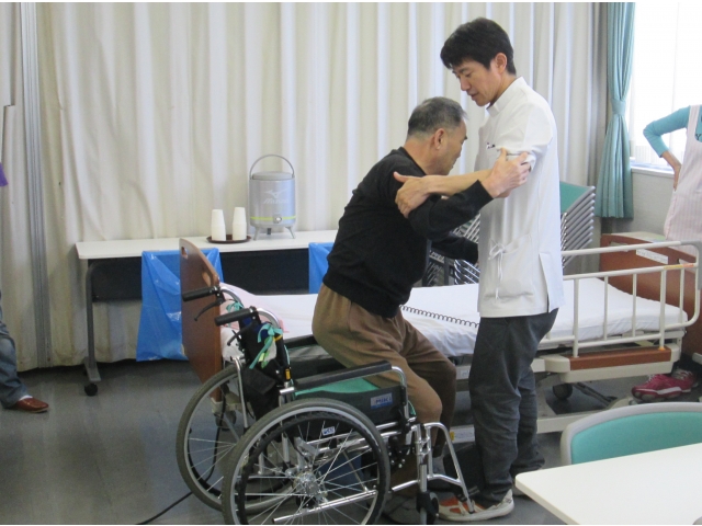 日常動作の中でのリハビリです