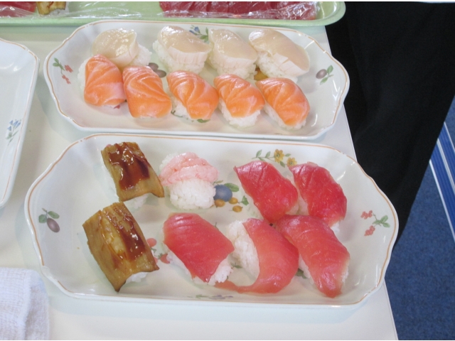 うまそー