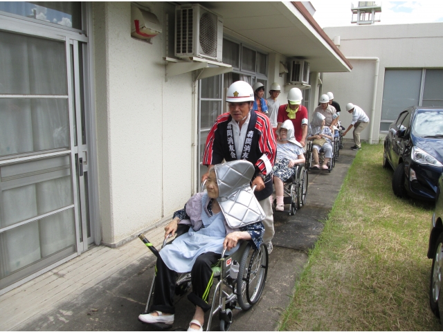 落ち着いて避難を！