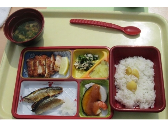 本日のメニュー加えてデザートバイキングです