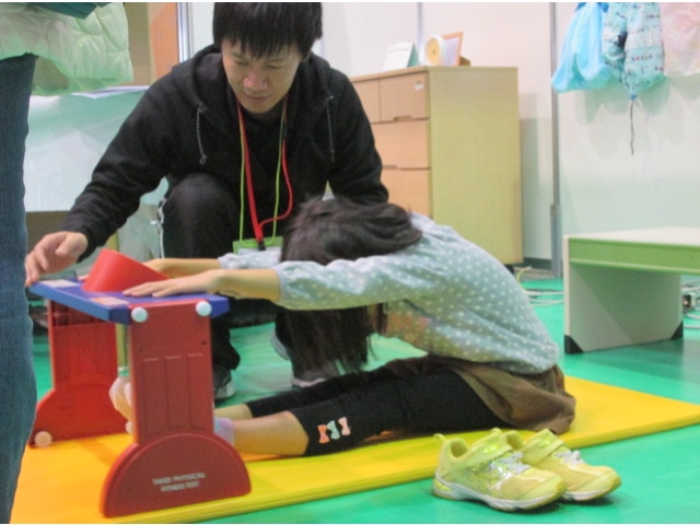 子供さんも参加して頂きました。柔らかい!!