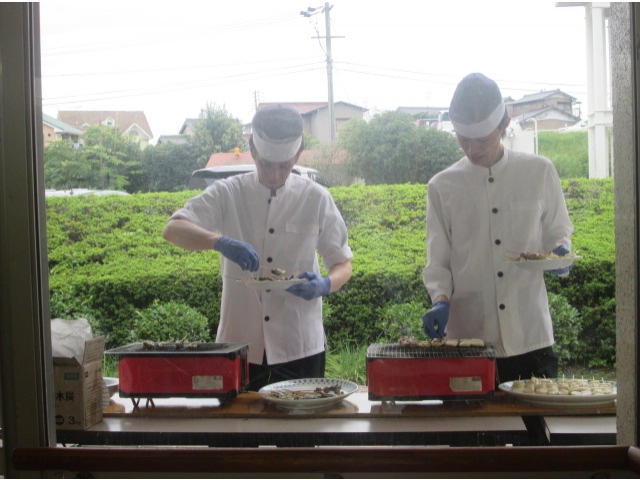 焼いてる～!