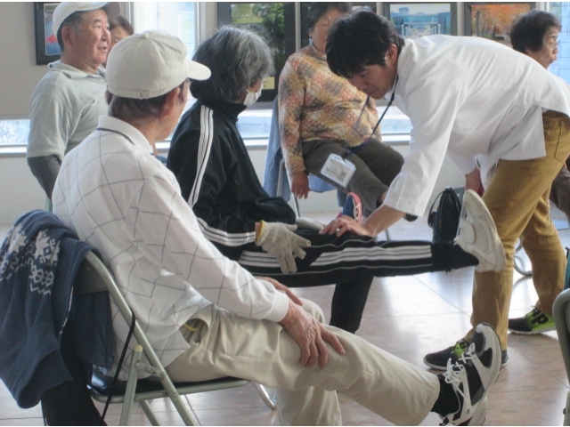 足に十分に力が入ってますか？大丈夫です。