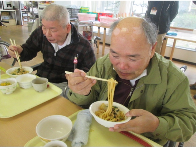 うどんもおいしいなぁ