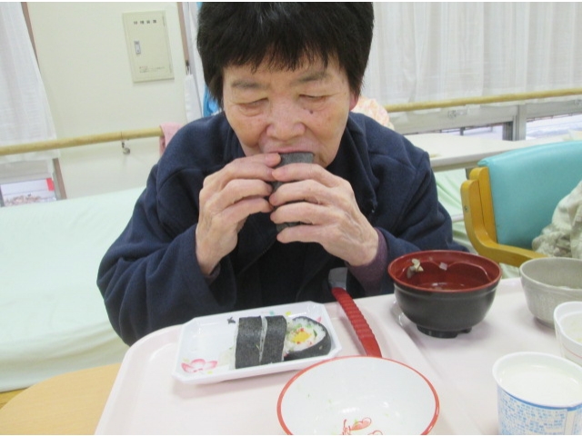 ガブリっ!!