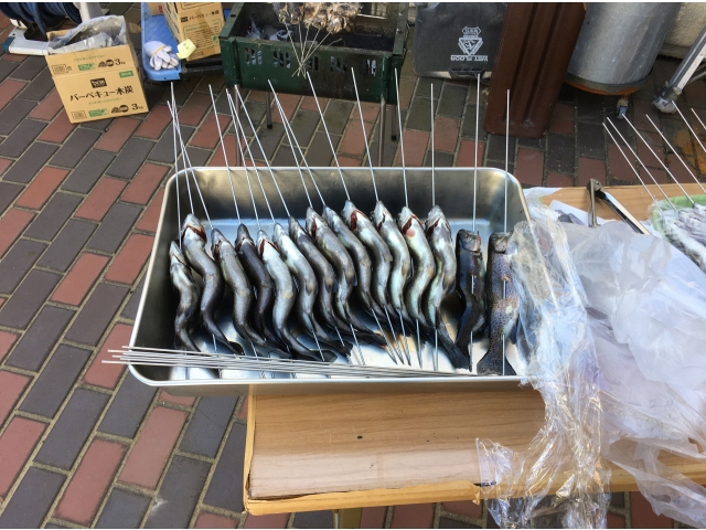 いよいよ串に…