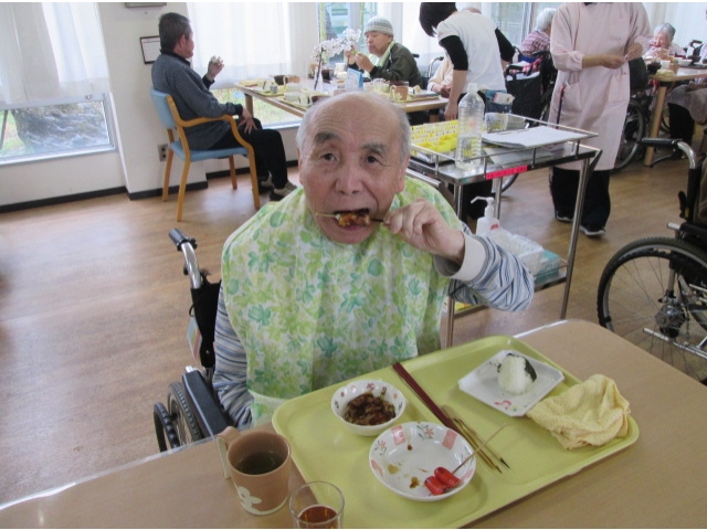 やきとりおいしいよ。