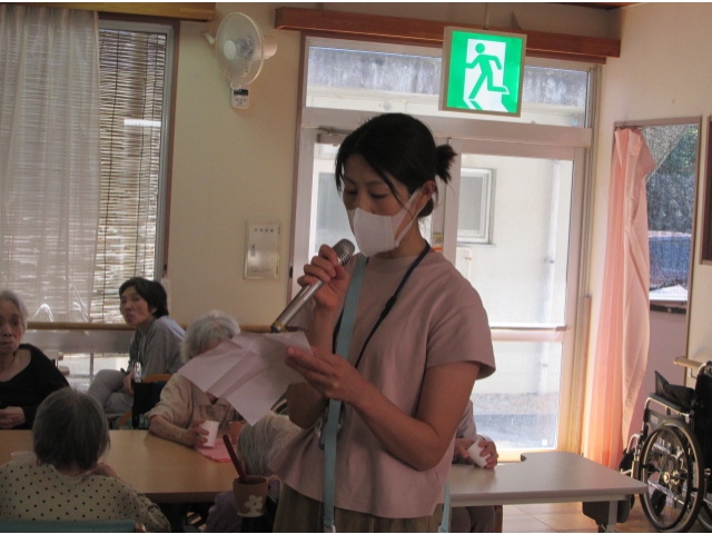 管理栄養士より、昼食のメニューの紹介がありました。