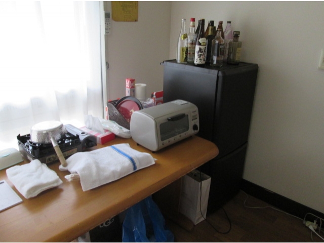 冷蔵庫やトースターなど、おつまみを提供する環境も整いました。