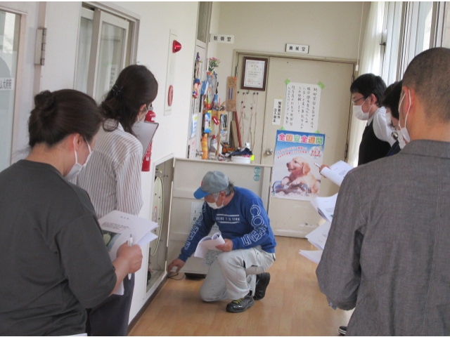 消火栓の場所や使用方法について学びました。