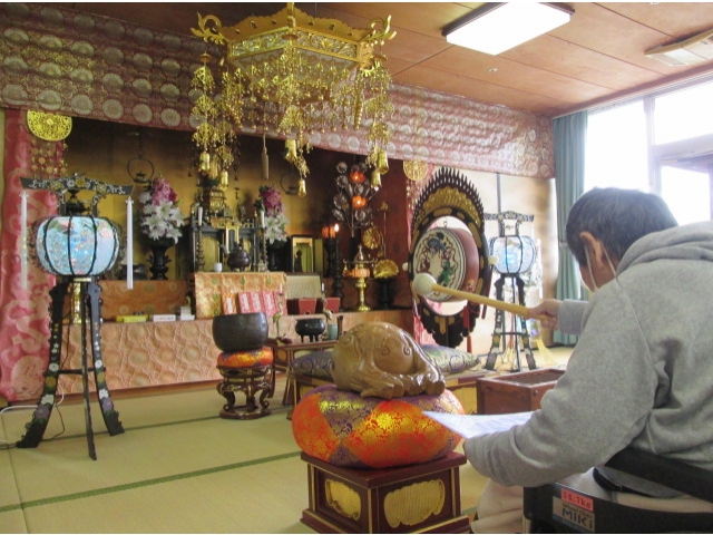 「せっかくだし般若心経をあげていこう」