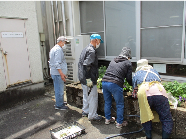 ４名の方が、ボランティアに来てくださいました。