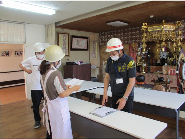 隊長に、安否確認の報告を行いました。