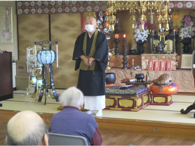 「寺ならではの古い家にツバメが出入りする穴がありまして・・・」