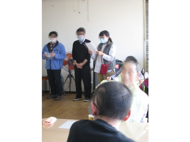 一般棟には次長から祝辞があり、新任の栄養士よりメニュー紹介がありました。