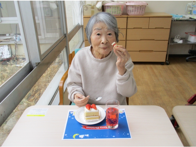 ケーキがとっても美味しいとおっしゃっていました。