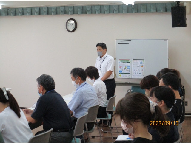 西春日井福祉会の常務理事、当法人の理事長からそれぞれ挨拶がありました。