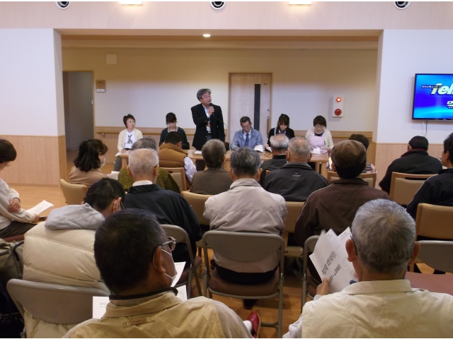 懇談会の様子