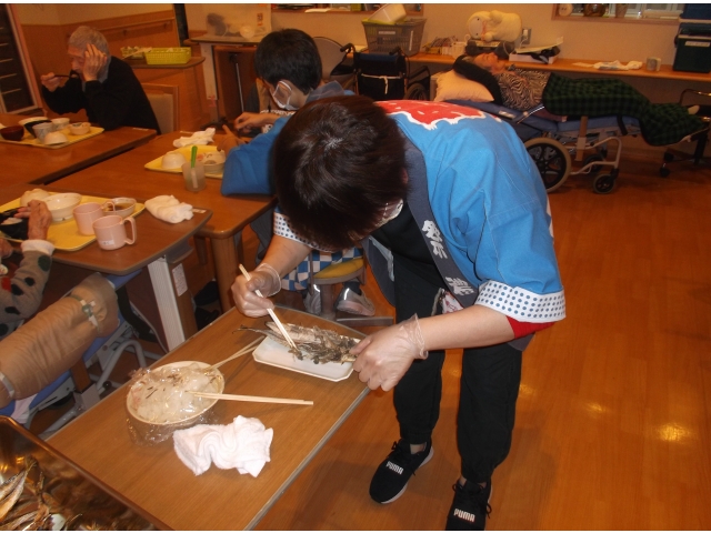 骨を外します