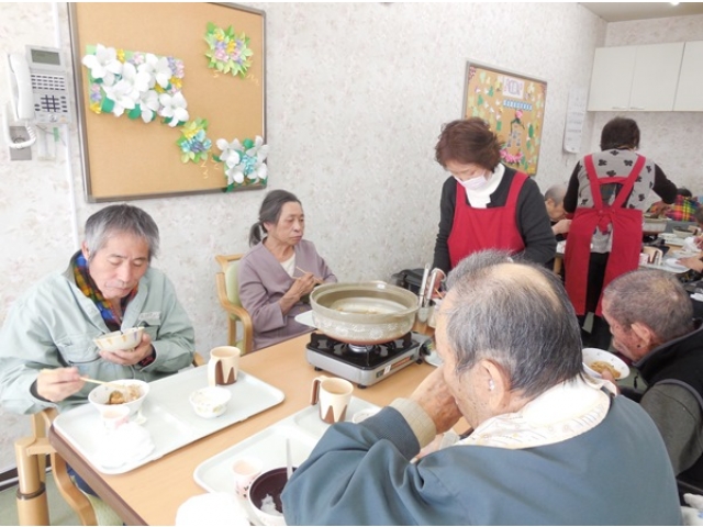 熱いけど、美味しいなぁ