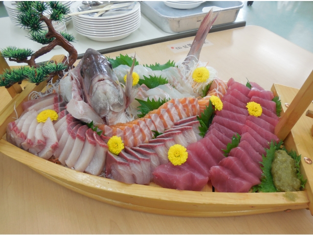 綺麗な舟盛りになりました