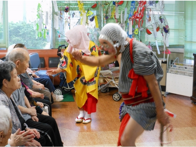 迫力の衣装にドキドキ