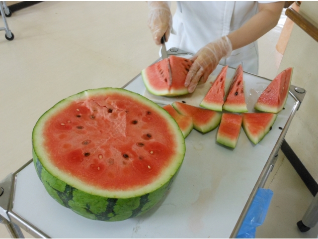 食べ頃の綺麗な赤です