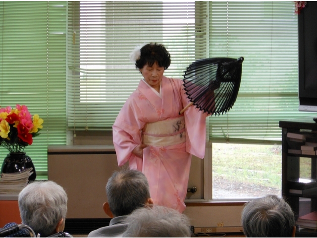 番傘使いが華麗ですね