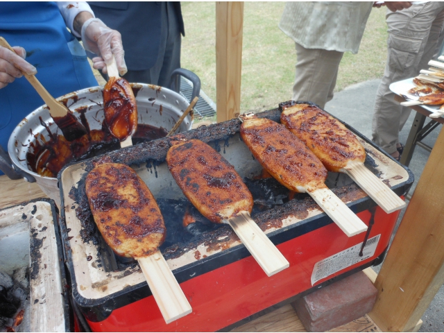 五平餅も炭焼きで