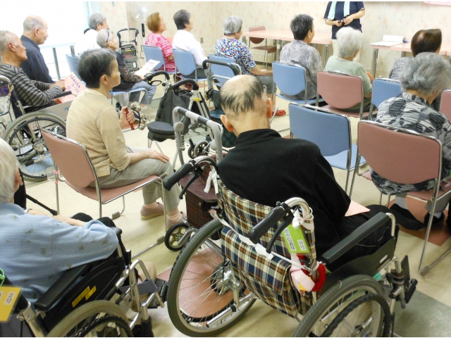 一緒に歌うと盛り上がりますね