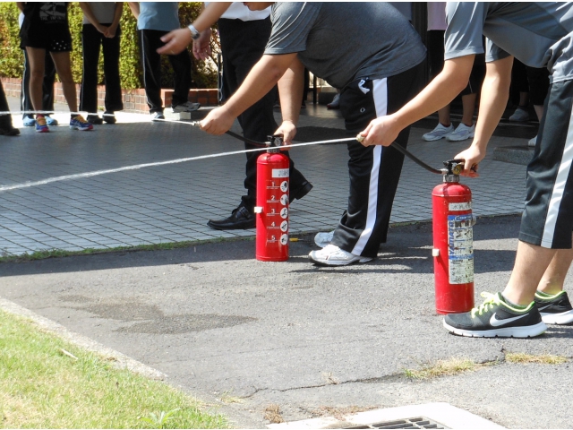 消火器の取扱訓練