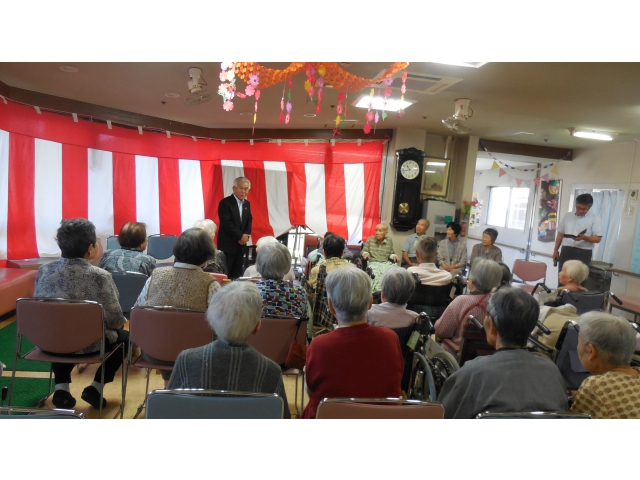 瀬戸市長からお祝いのあいさつ