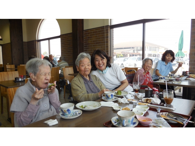 みんなでコーヒーを飲む！