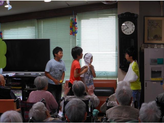 大人顔負けの演技です