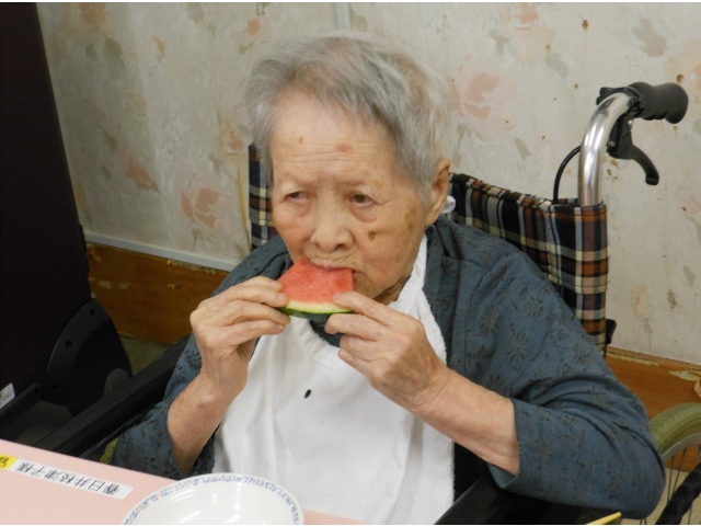 デザートのすいかも美味しいです！