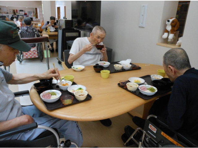 おかわりもありますよ。