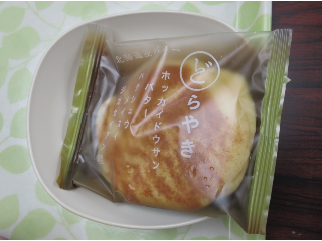 デザートのどら焼き