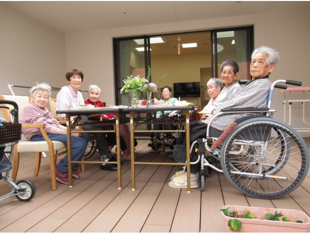 こはくユニット集合