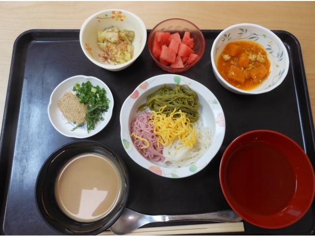 豪華、そうめん御膳