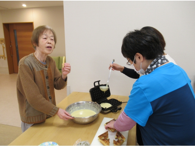 美味しいよ、焼きたてだし～