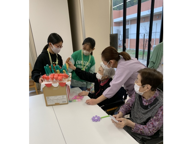 折り紙で作ったお団子をプレゼント！