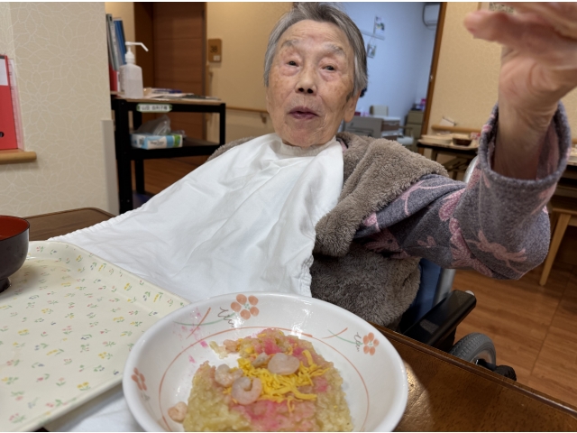 あんたも食べやぁ～