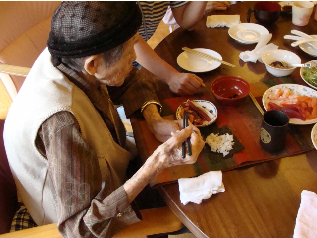 何をのせようかな。