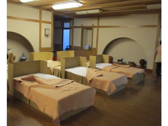 玄関ロビー